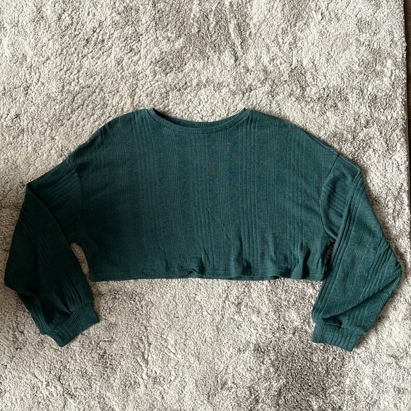 Drop Shoulder Oversized Crop Long Sleeve - Picture 2 of 3